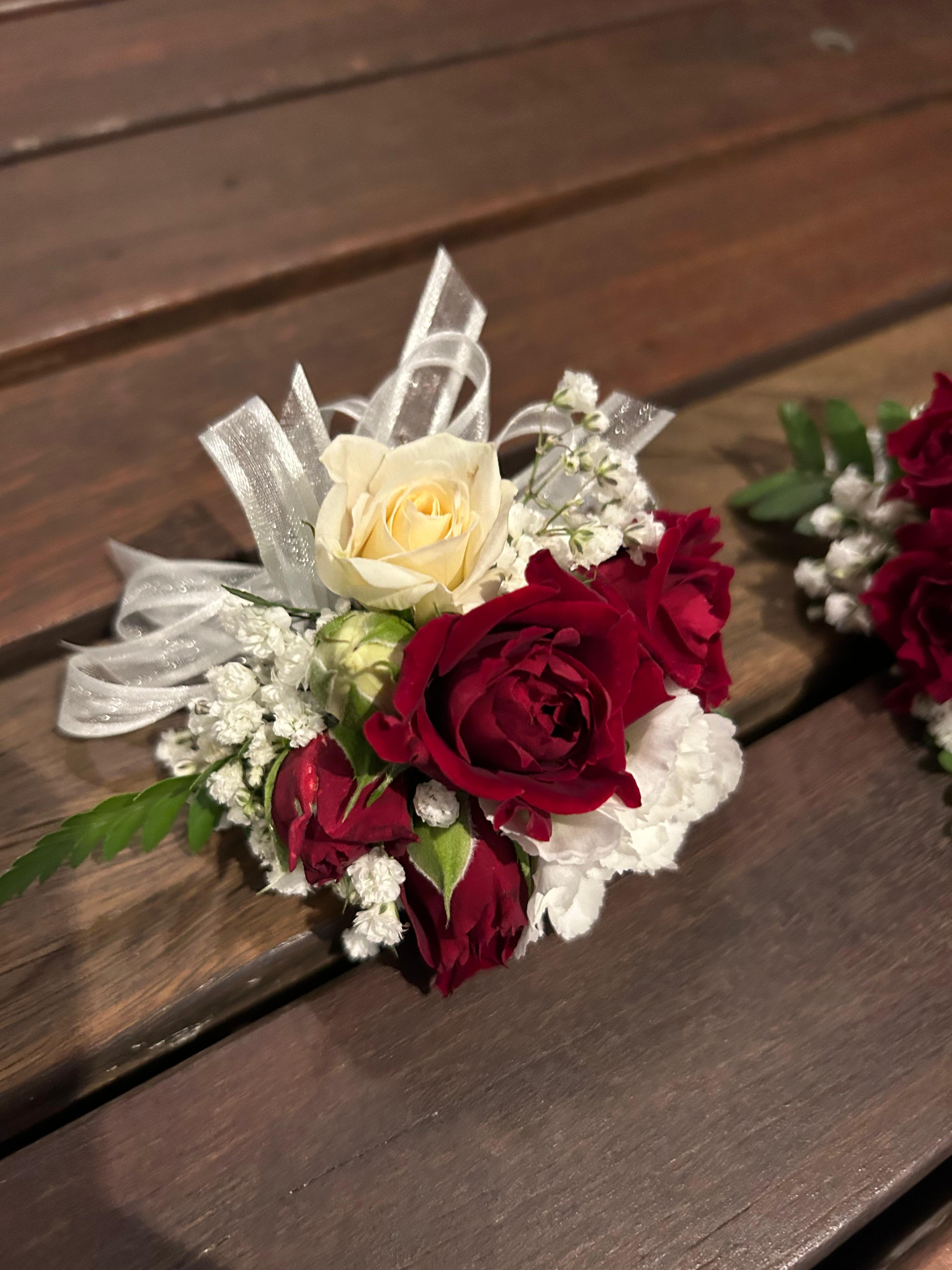 Corsage image 2